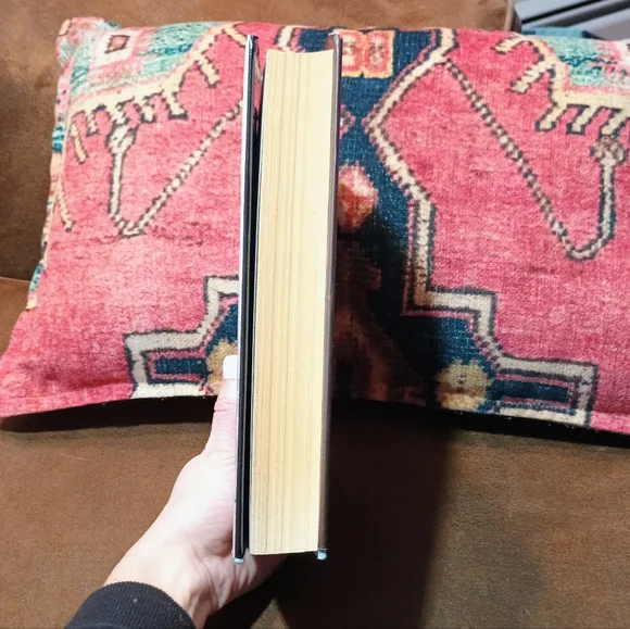 2/$7, 3/$9 The 9th Girl - Hardcover book 📚 - Picture 6 of 6